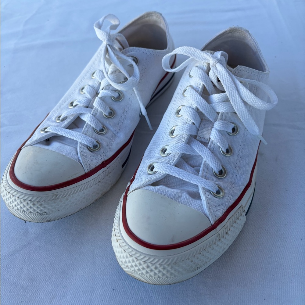 Converse white sneakers, Size 8